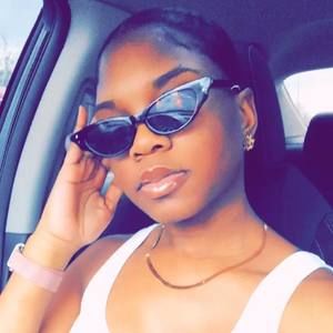 Meet your Posher, Chelsea